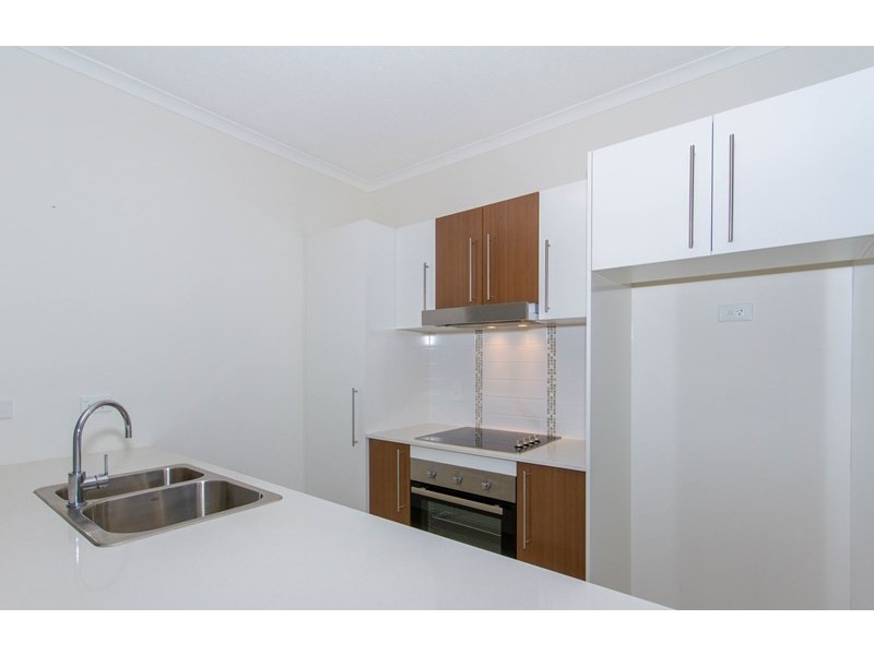 28/171 Scarborough Street, Southport QLD 4215
