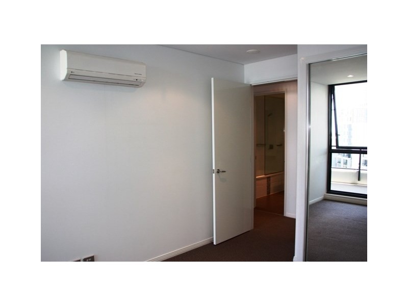 1101/2 Aqua Street, Southport QLD 4215