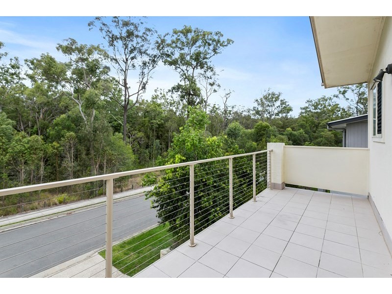 2/6 Michaels Promenade, Coomera QLD 4209