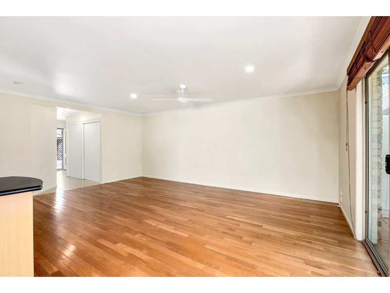 4/99 Pohlman Street, Southport QLD 4215