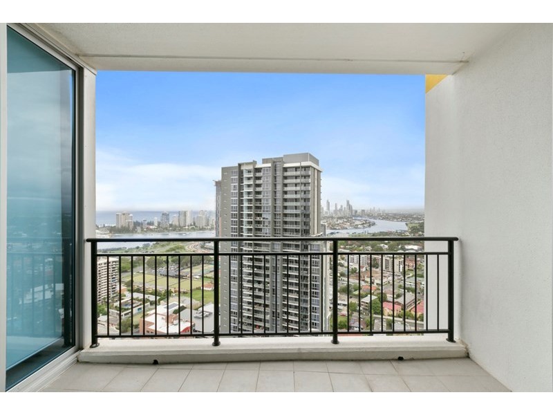 23002/5 Lawson Street, Southport QLD 4215