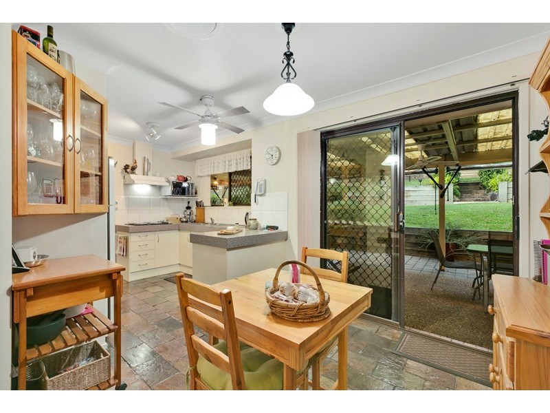 18 Gunyah Grove, Ashmore QLD 4214