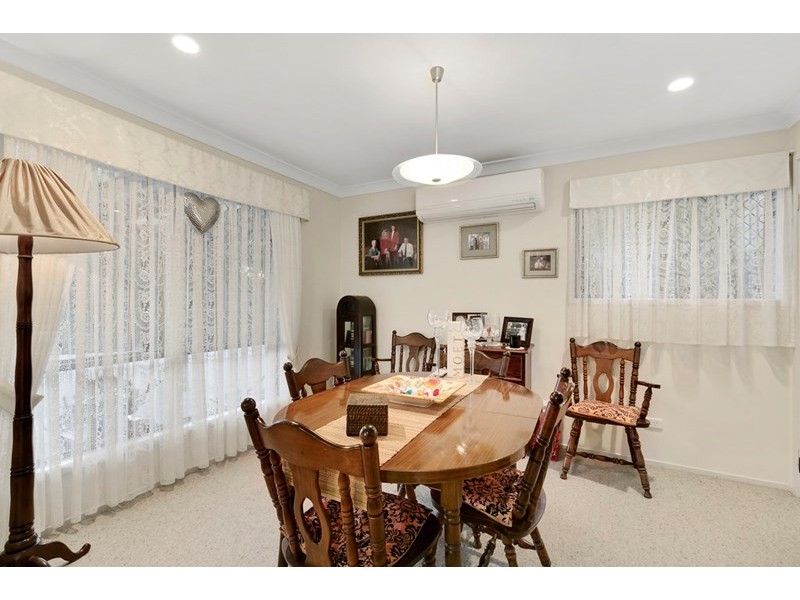 18 Gunyah Grove, Ashmore QLD 4214