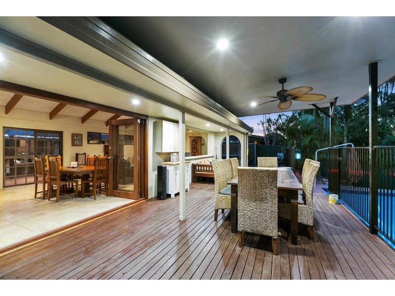 56 Nerang River Drive, Nerang QLD 4211