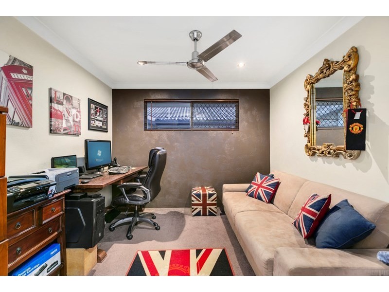 56 Nerang River Drive, Nerang QLD 4211