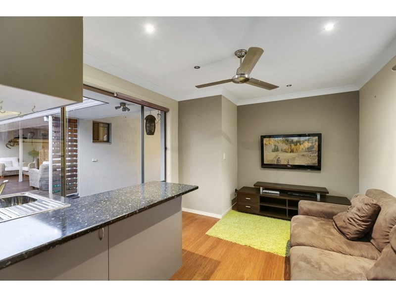 56 Nerang River Drive, Nerang QLD 4211