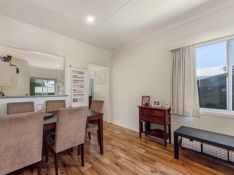 13 First Avenue, Labrador QLD 4215