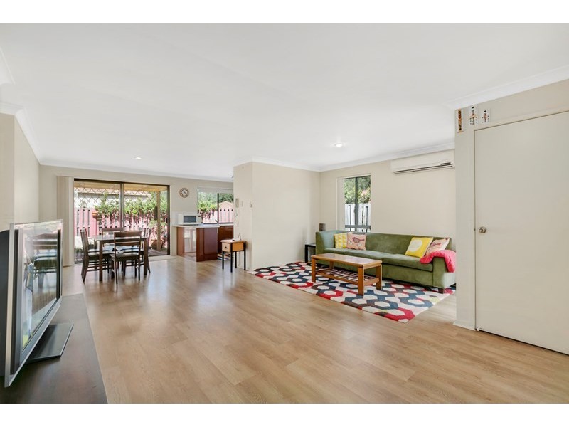 54/24 Amsonia Court, Arundel QLD 4214