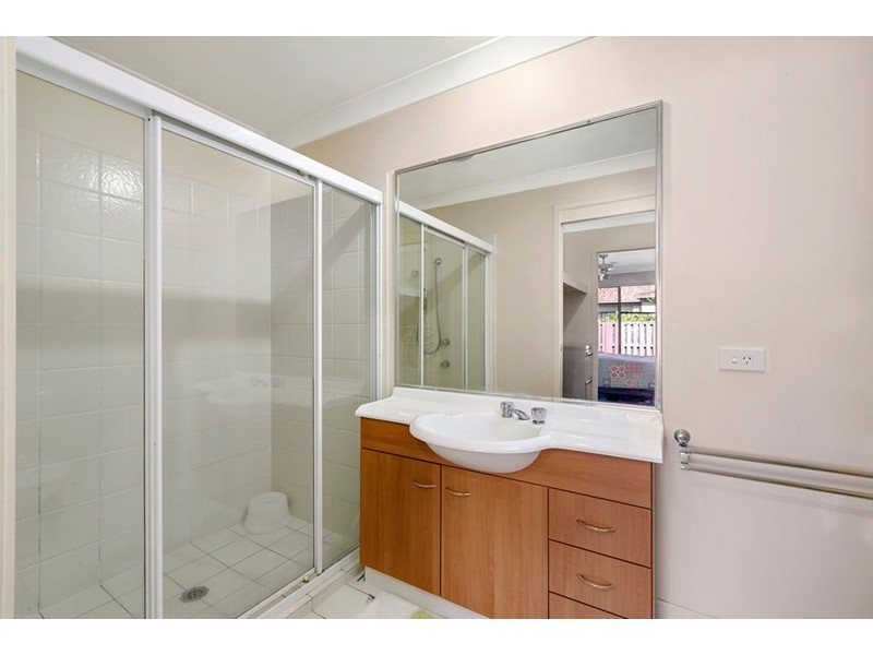 54/24 Amsonia Court, Arundel QLD 4214