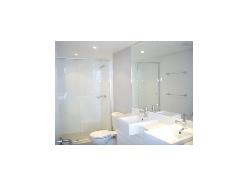 23206/5 Lawson Street, Southport QLD 4215