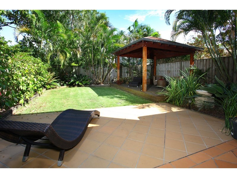 10 Meron Street, Southport QLD 4215