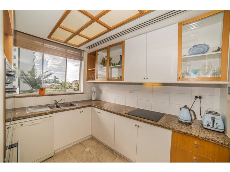 3/20 Riverview Parade, Surfers Paradise QLD 4217