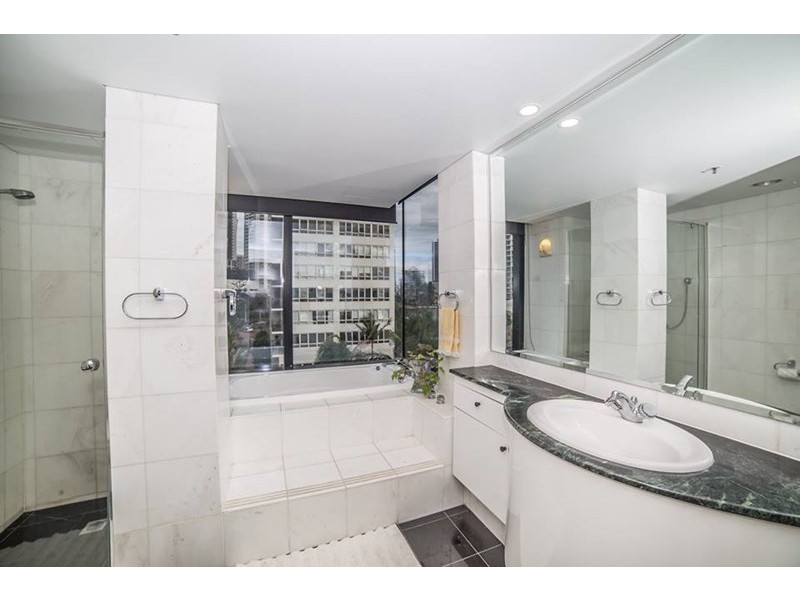 3/20 Riverview Parade, Surfers Paradise QLD 4217