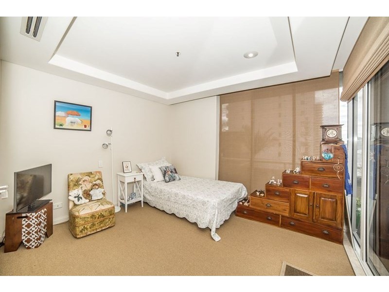 3/20 Riverview Parade, Surfers Paradise QLD 4217