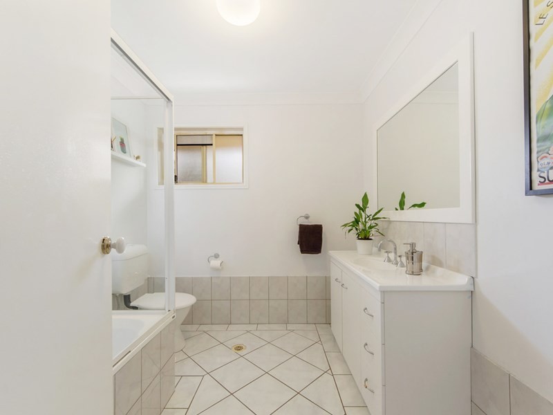 4/33 Ward Street, Southport QLD 4215