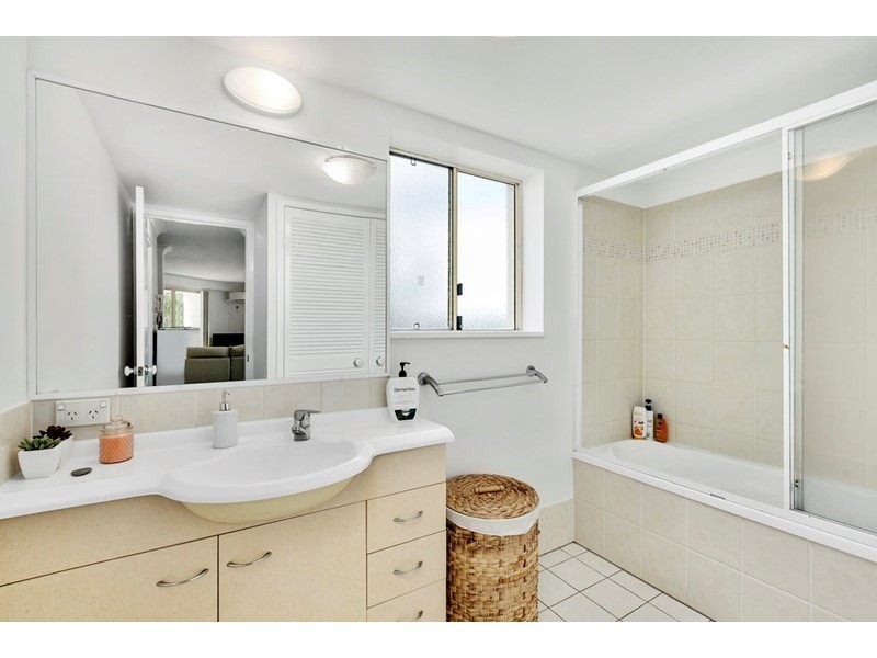 35/437 Golden Four Drive, Tugun QLD 4224