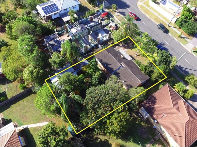 37-39 Minnie Street and 42 Allan Street, Southport QLD 4215