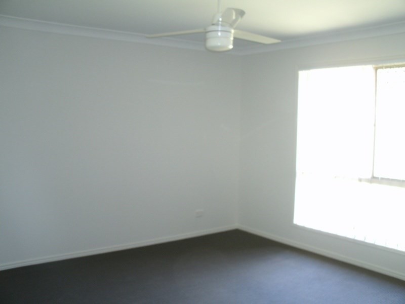 12 Dior Place, Wulkuraka QLD 4305