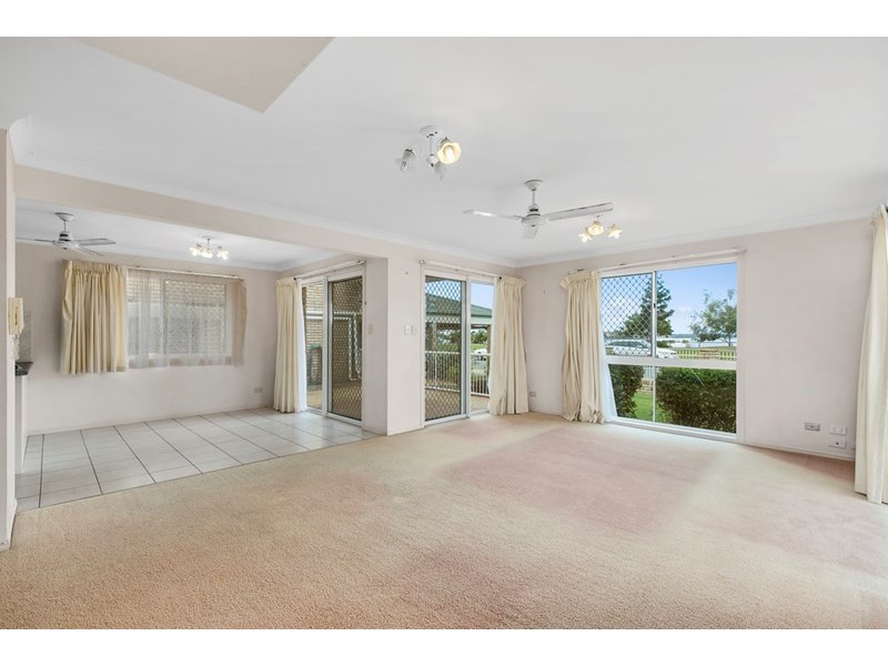 1/64 The Esplanade, Paradise Point QLD 4216