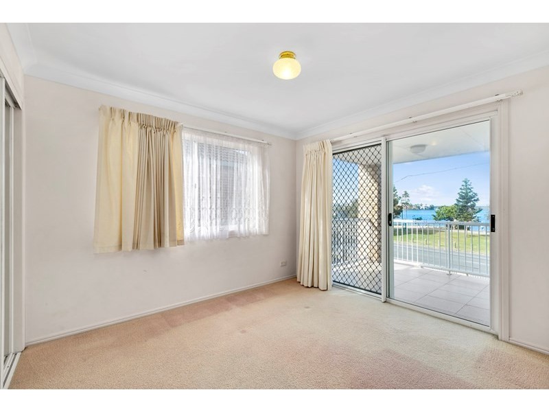 1/64 The Esplanade, Paradise Point QLD 4216