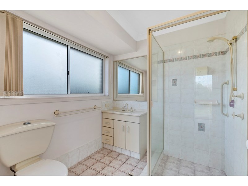 1/64 The Esplanade, Paradise Point QLD 4216