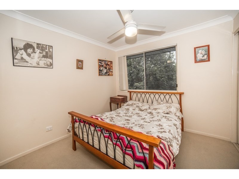 2/100 Kumbari Avenue, Labrador QLD 4215