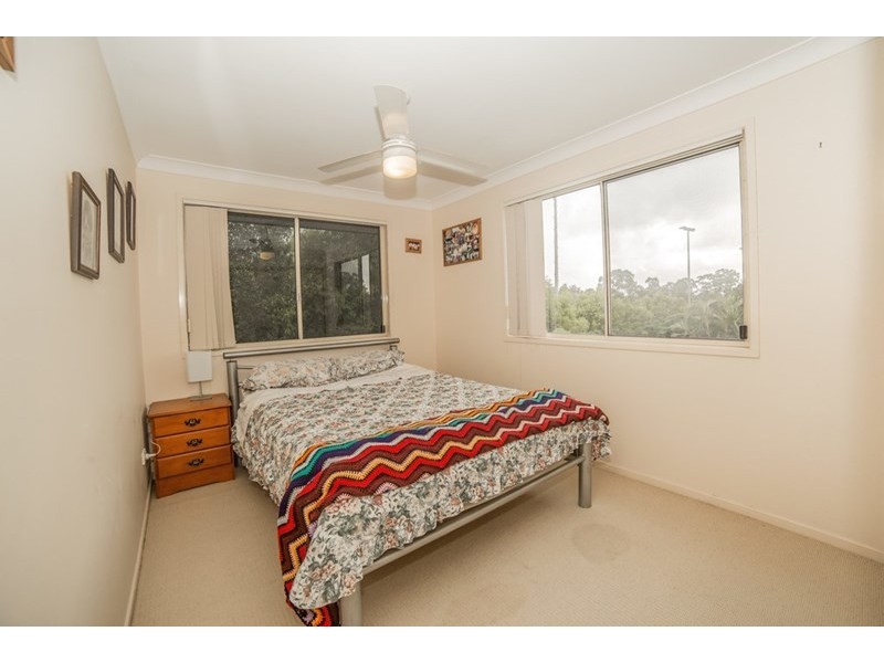 2/100 Kumbari Avenue, Labrador QLD 4215