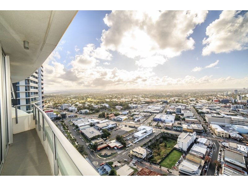 23207/5 Lawson Street, Southport QLD 4215