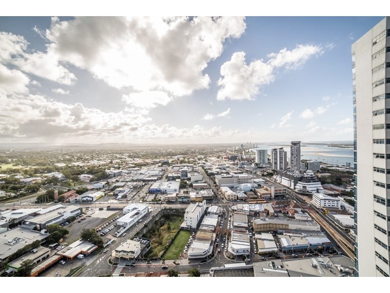 23207/5 Lawson Street, Southport QLD 4215