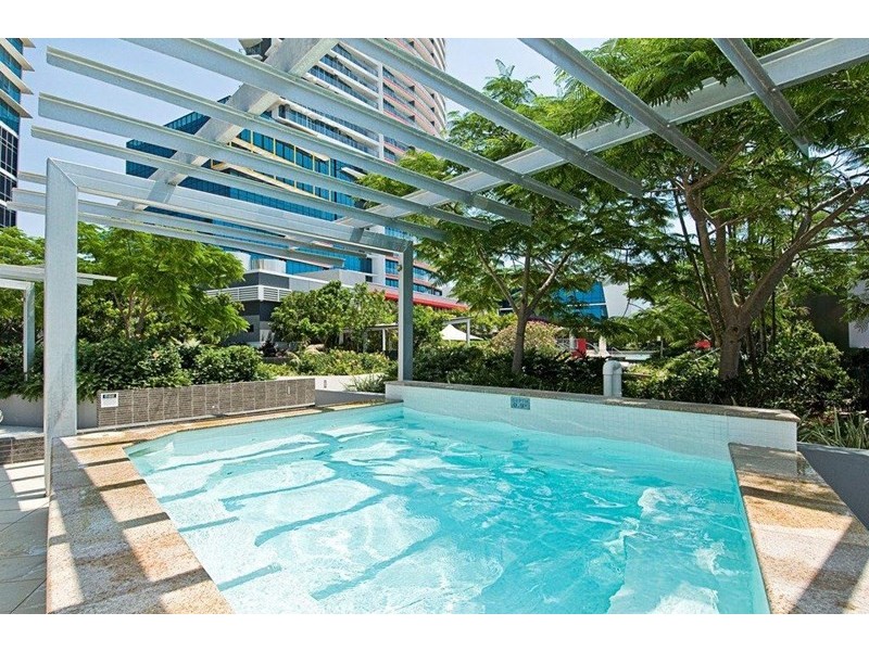 23207/5 Lawson Street, Southport QLD 4215