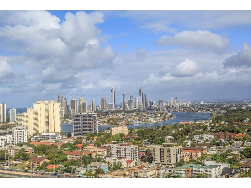 22206/5 Lawson Street, Southport QLD 4215