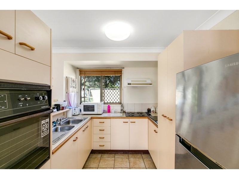 59/37 St Kevins Avenue, Benowa QLD 4217