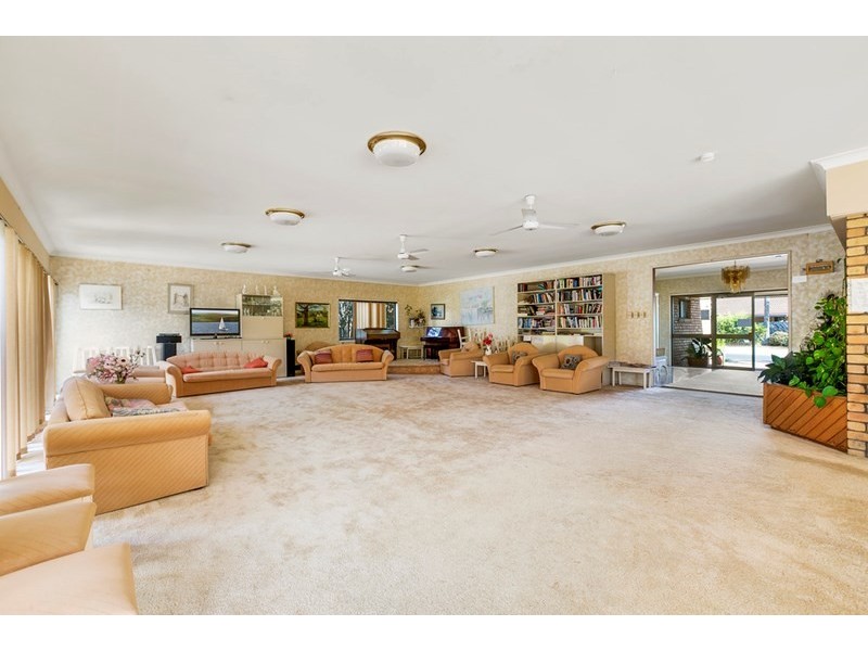 59/37 St Kevins Avenue, Benowa QLD 4217