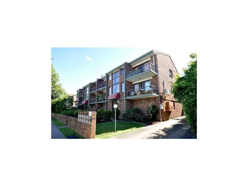 11/27 Whiting Street, Labrador QLD 4215