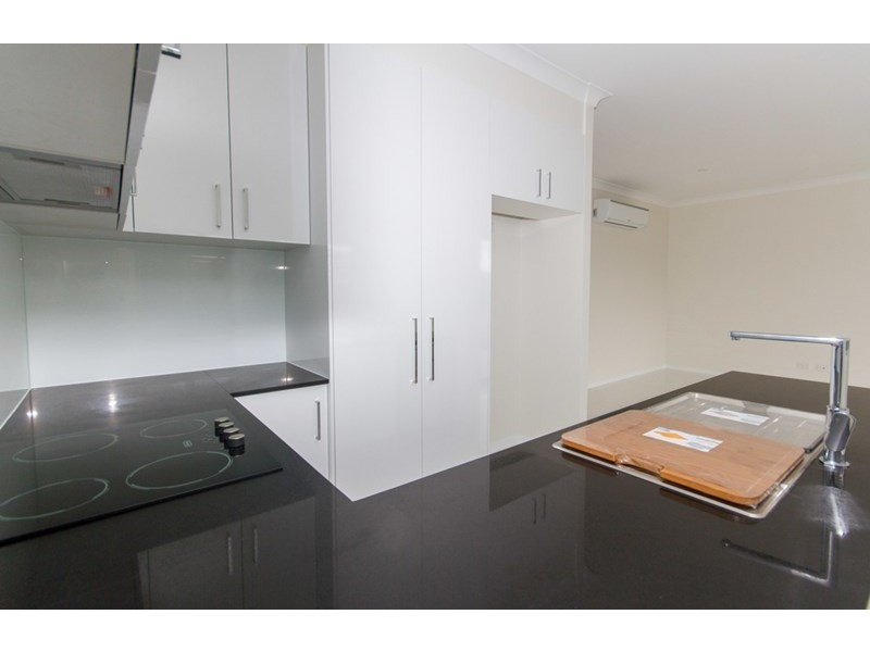 4/43 Harley Street, Labrador QLD 4215