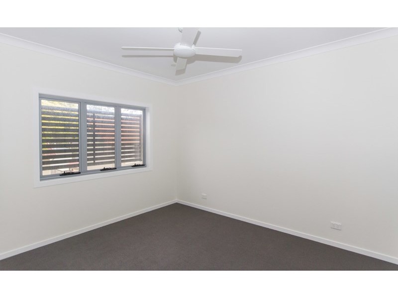 4/43 Harley Street, Labrador QLD 4215