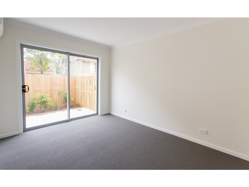 4/43 Harley Street, Labrador QLD 4215