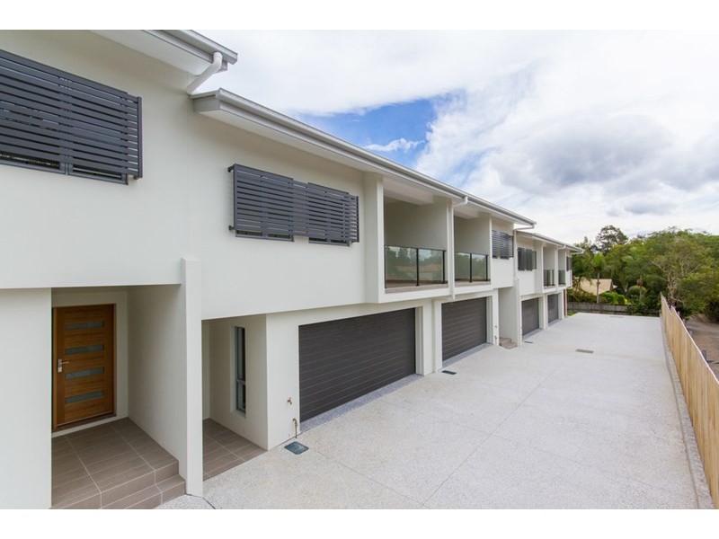 4/43 Harley Street, Labrador QLD 4215