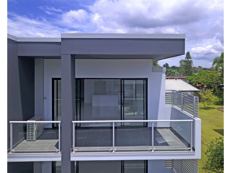 11 Anne Street, Southport QLD 4215