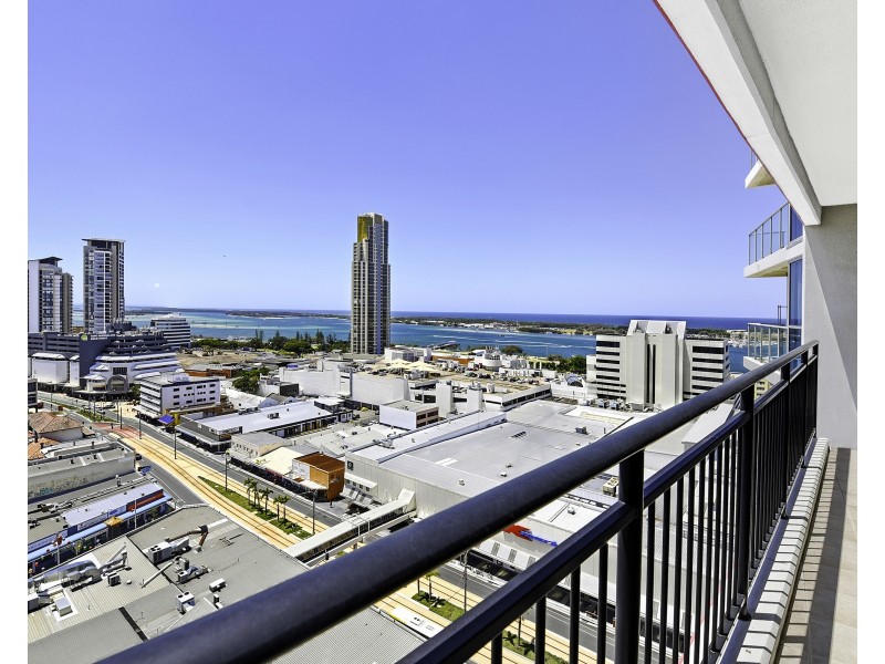1142/56 Scarborough Street, Southport QLD 4215