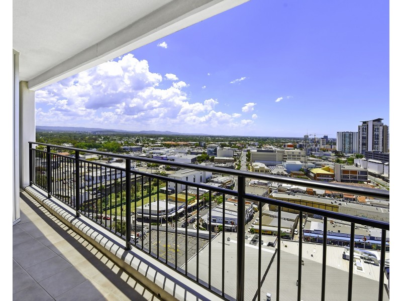 1142/56 Scarborough Street, Southport QLD 4215