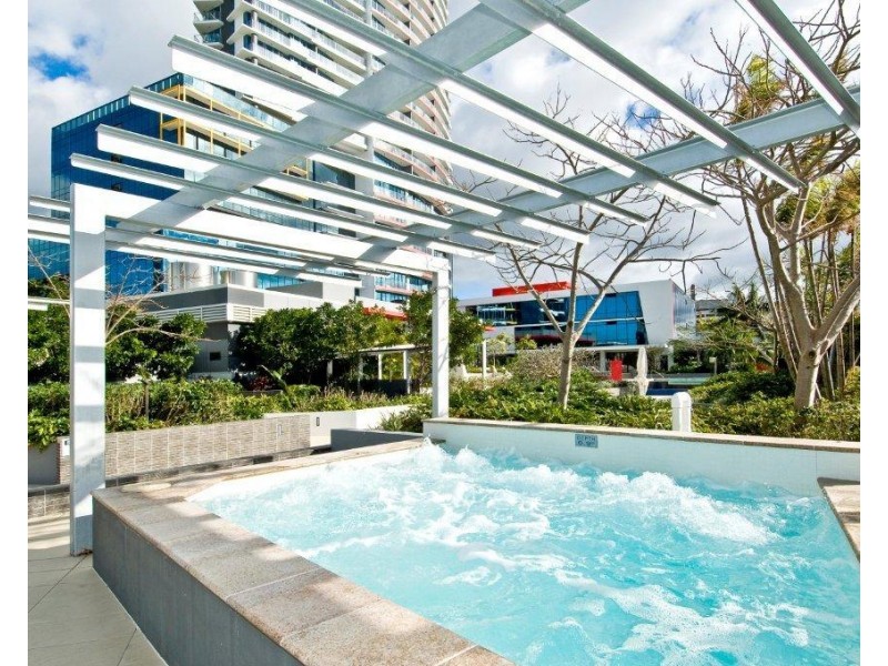 1142/56 Scarborough Street, Southport QLD 4215