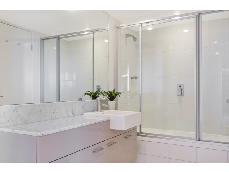 1295/56 Scarborough Street, Southport QLD 4215
