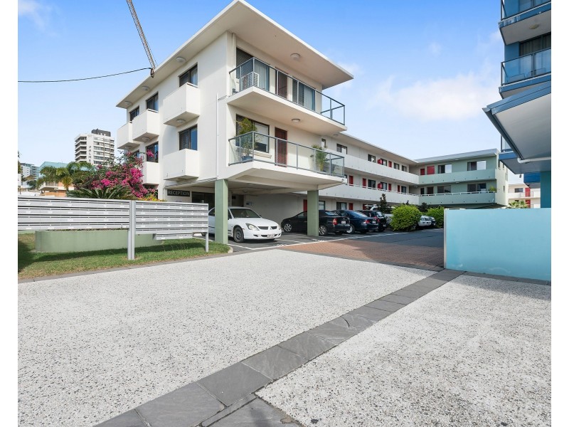 105/132 Marine Parade, Southport QLD 4215
