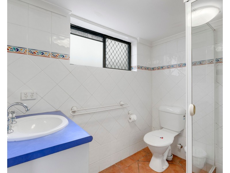 105/132 Marine Parade, Southport QLD 4215