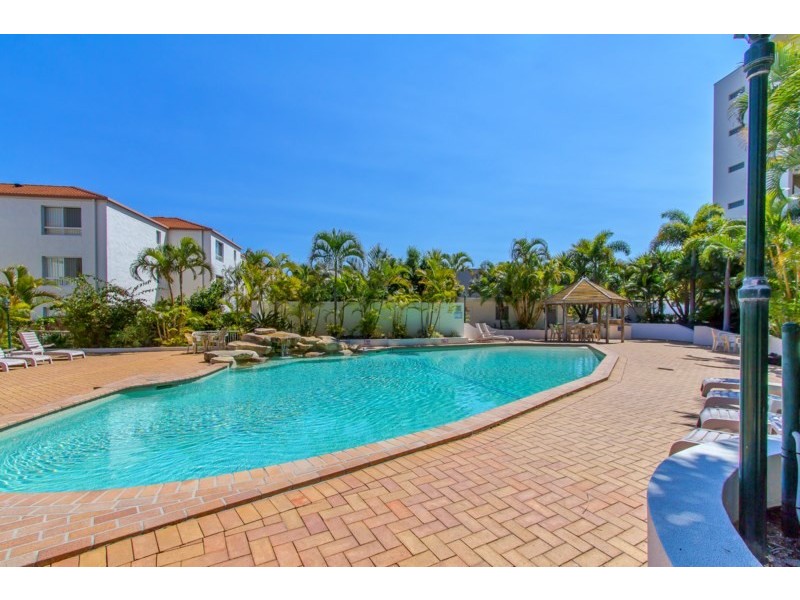 19/106 Marine Parade, Southport QLD 4215