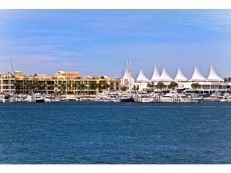 19/106 Marine Parade, Southport QLD 4215