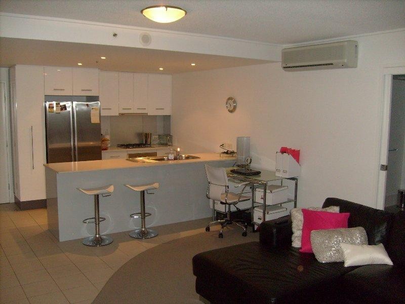 160-105 Nexus Towers-Scarborough Street, Southport QLD 4215
