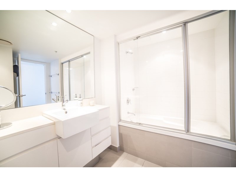 22607/5 Lawson Street, Southport QLD 4215