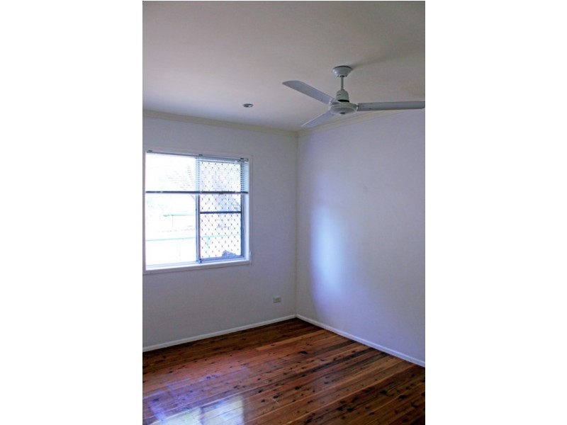 6 Melinda Street, Southport QLD 4215